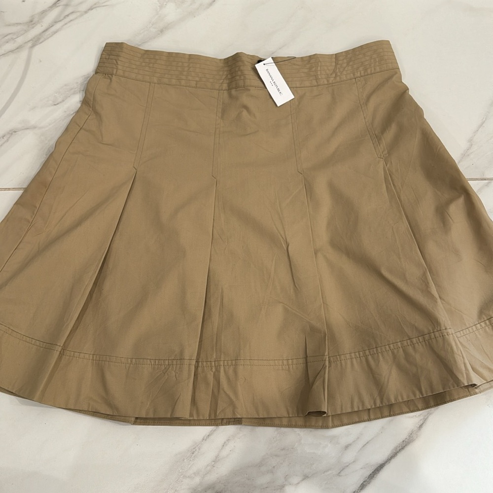 NWT 🏷️ Banana Republic skirt size 12